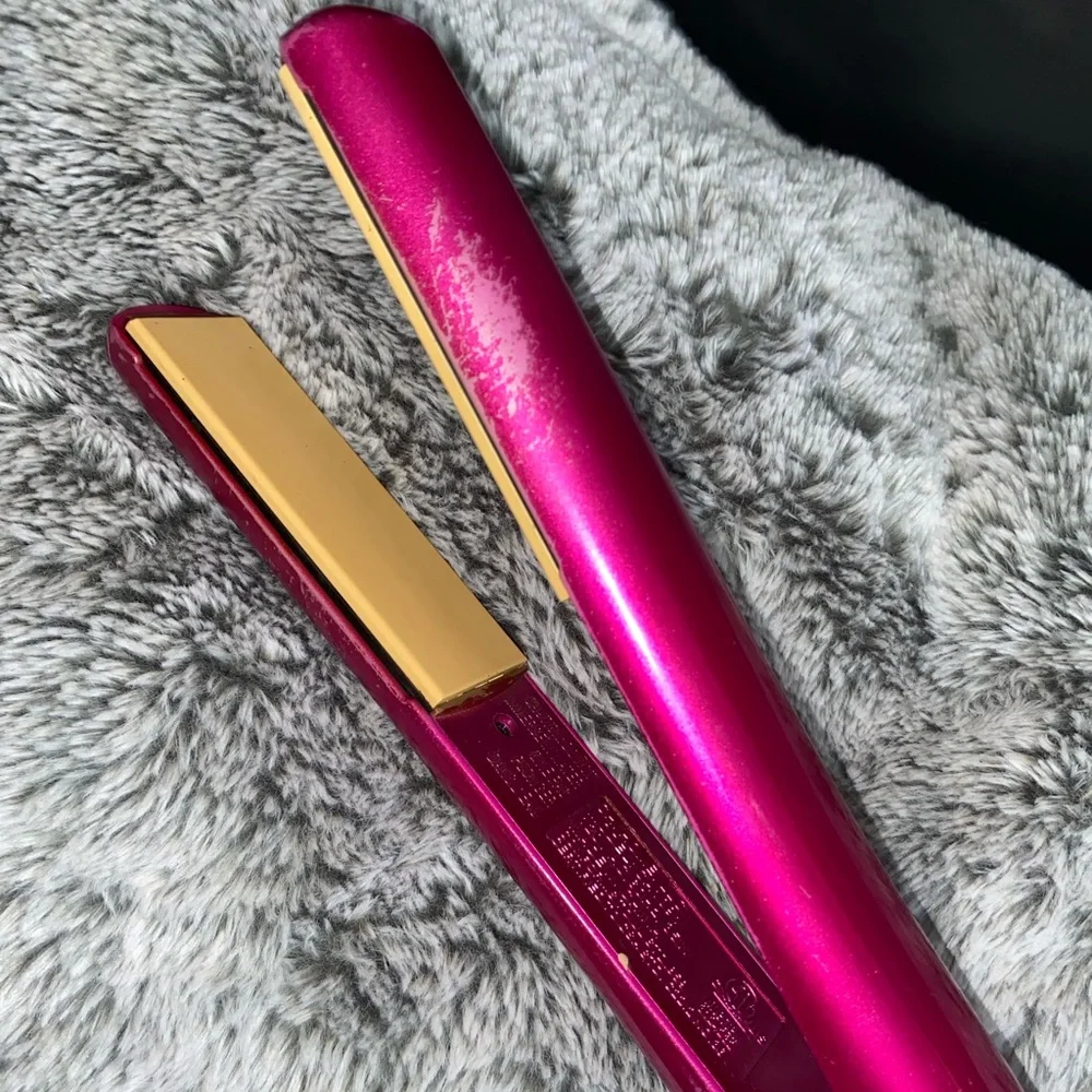 CHI Air Flat Iron Straightener